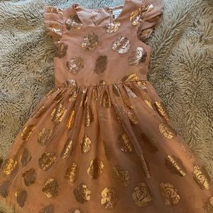 Max Studio button up(in the back) glittery poofy dress! Size 4T